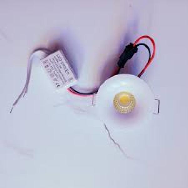 TV LIGHT AKT 3W