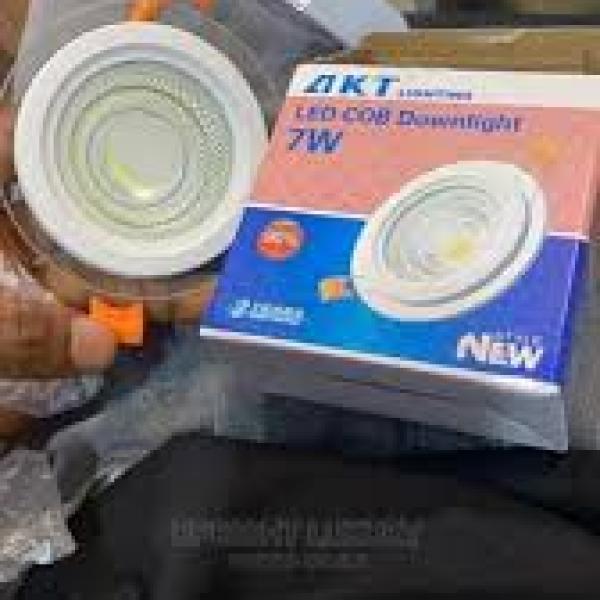 AKT COB White 7w
