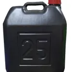 25 liters of distilled water black